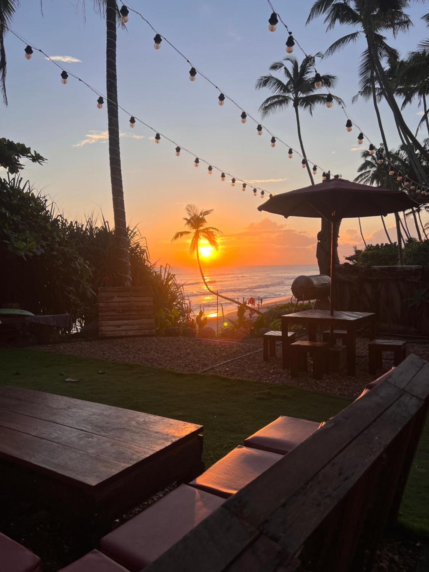 Top Secret Beach Hotel Matara Eksteriør billede