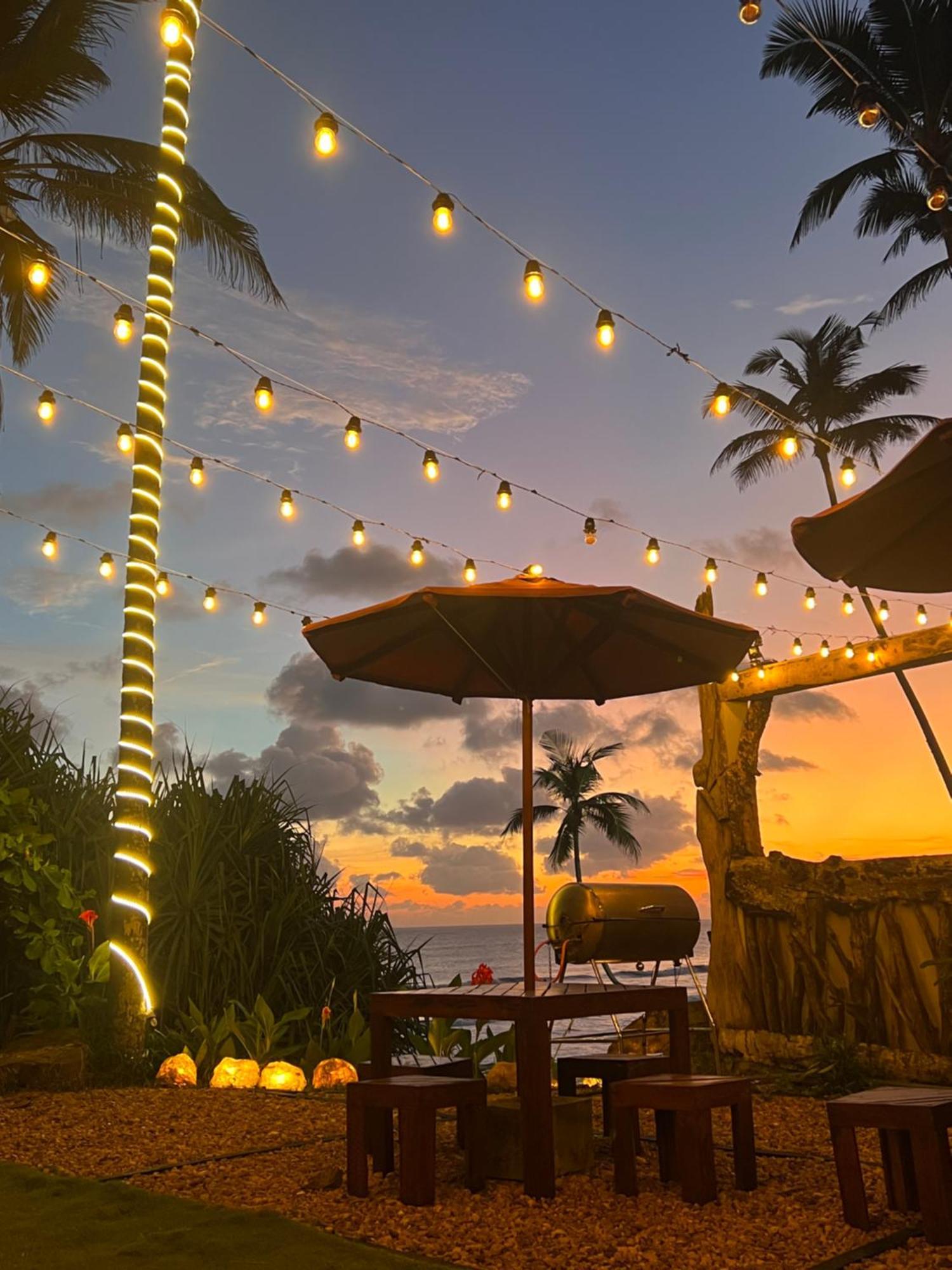 Top Secret Beach Hotel Matara Eksteriør billede